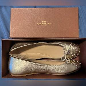 *NEW* Coach - Women’s Doreen Metallic Gold Flats, Size 10